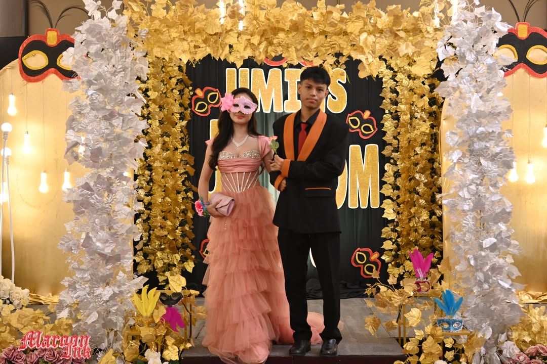 MASKS AND MEMORIES | Junior and Senior Promenade 2026 Shines at Apo View...