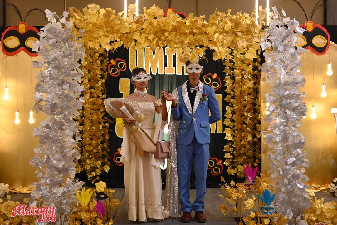 MASKS AND MEMORIES | Junior and Senior Promenade 2026 Shines at Apo View...