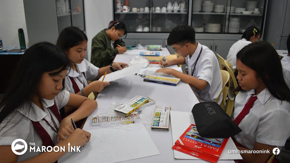 UMIHS NEWS | UMians compete in the poster making and quiz bee competitio...