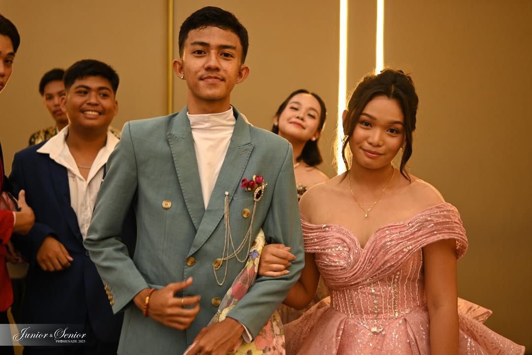 MAGIC UNFOLDS | UMIHS Junior and Senior Promenade 2025 Shines at Apo Vie...
