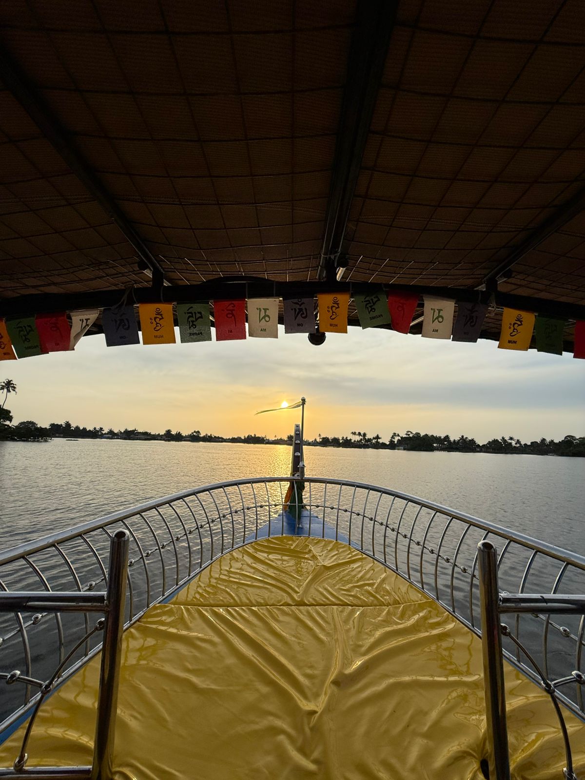 3 Hour Shikara Ride