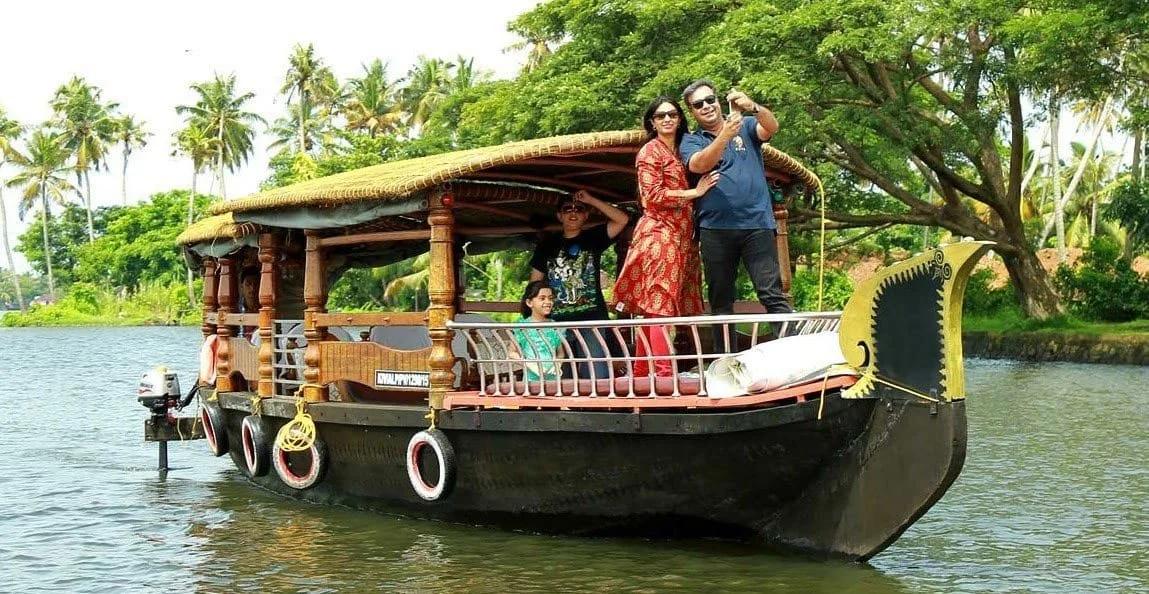 Shikara ride in alleppey