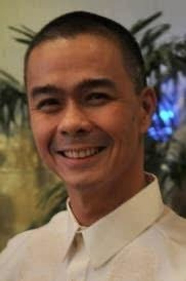 Rico P. Villareal '86