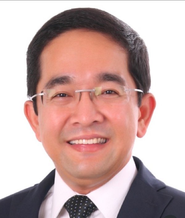 Jose Raulito E. Paras '90