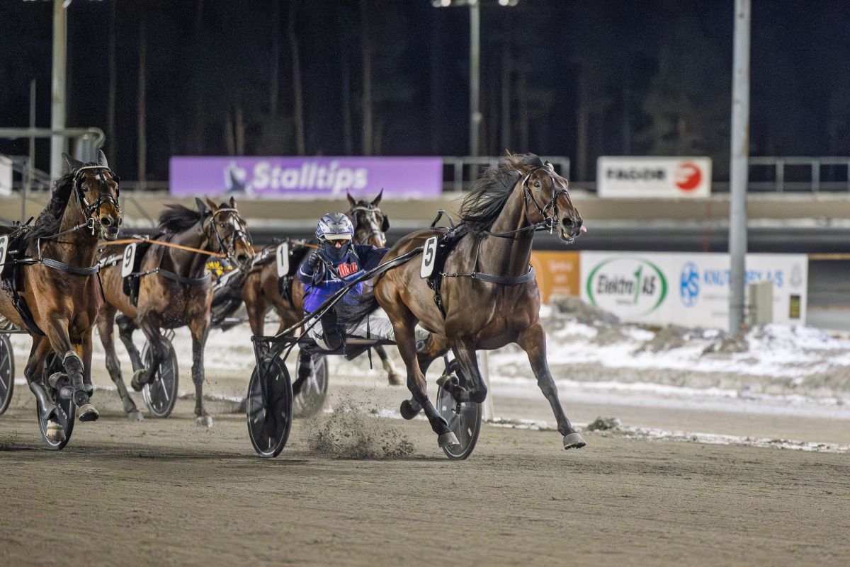 "Heroisk sist - må alltid regnes i slike løp"