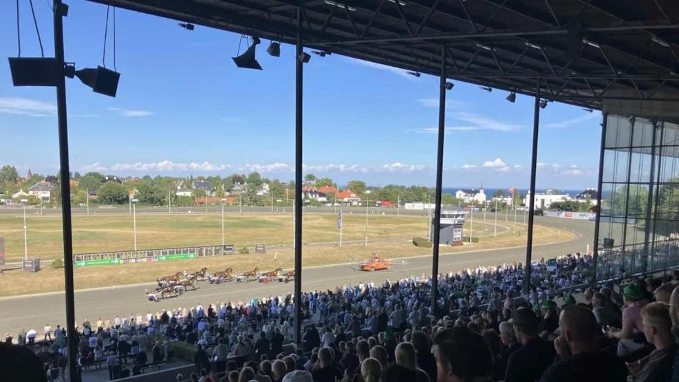 Charlottenlund Travbane