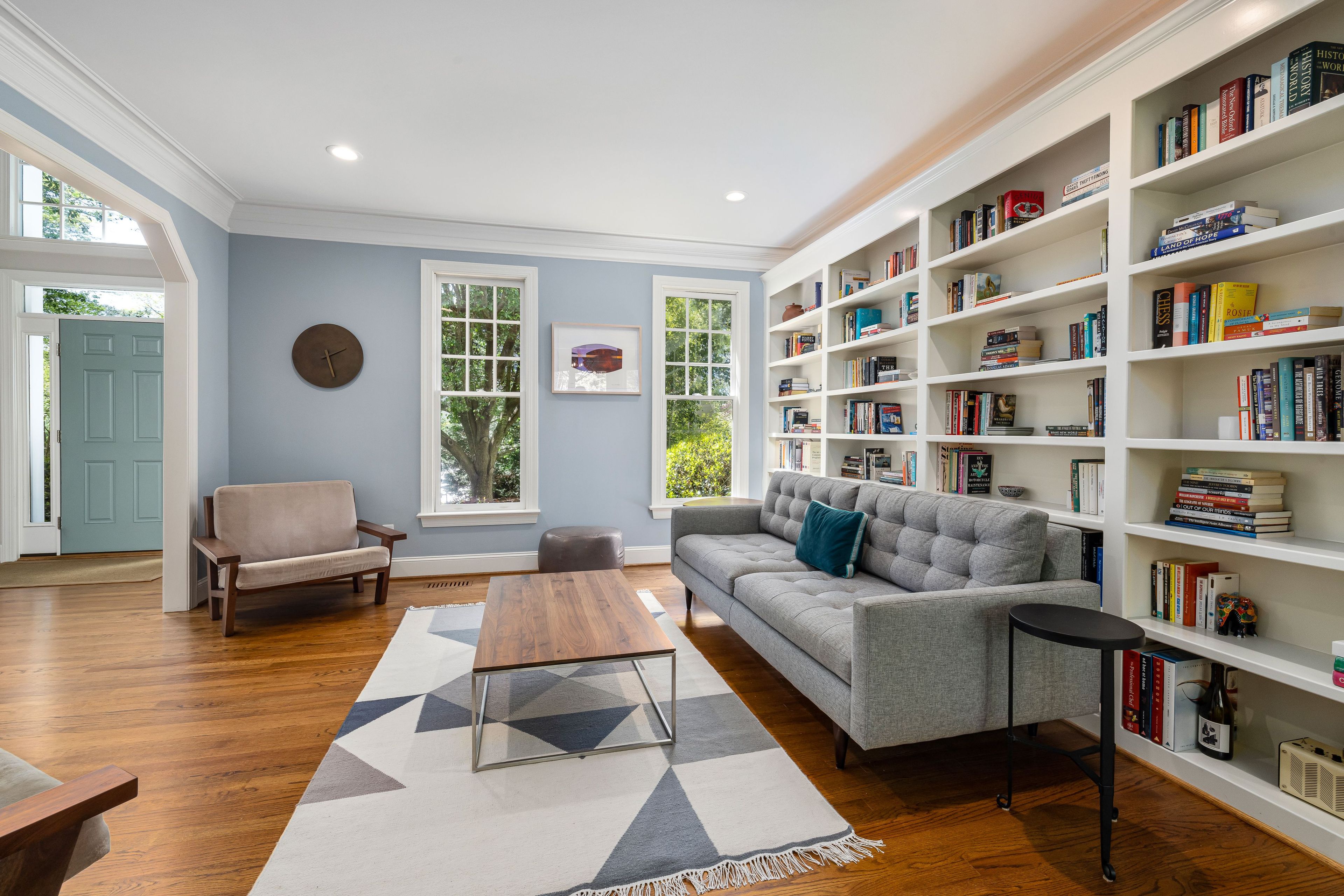 Comment choisir son canapé pour un salon moderne ?