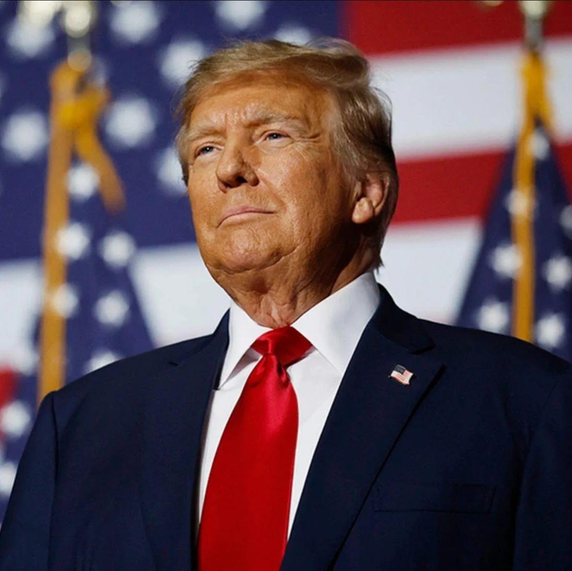 Trump : $2,4 milliards gagnés en crypto depuis 2022, 43,5% de sa fortune politique