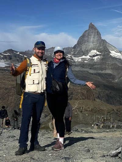Clemens and Kamilla from Avellera standing in front of the Matterhorn