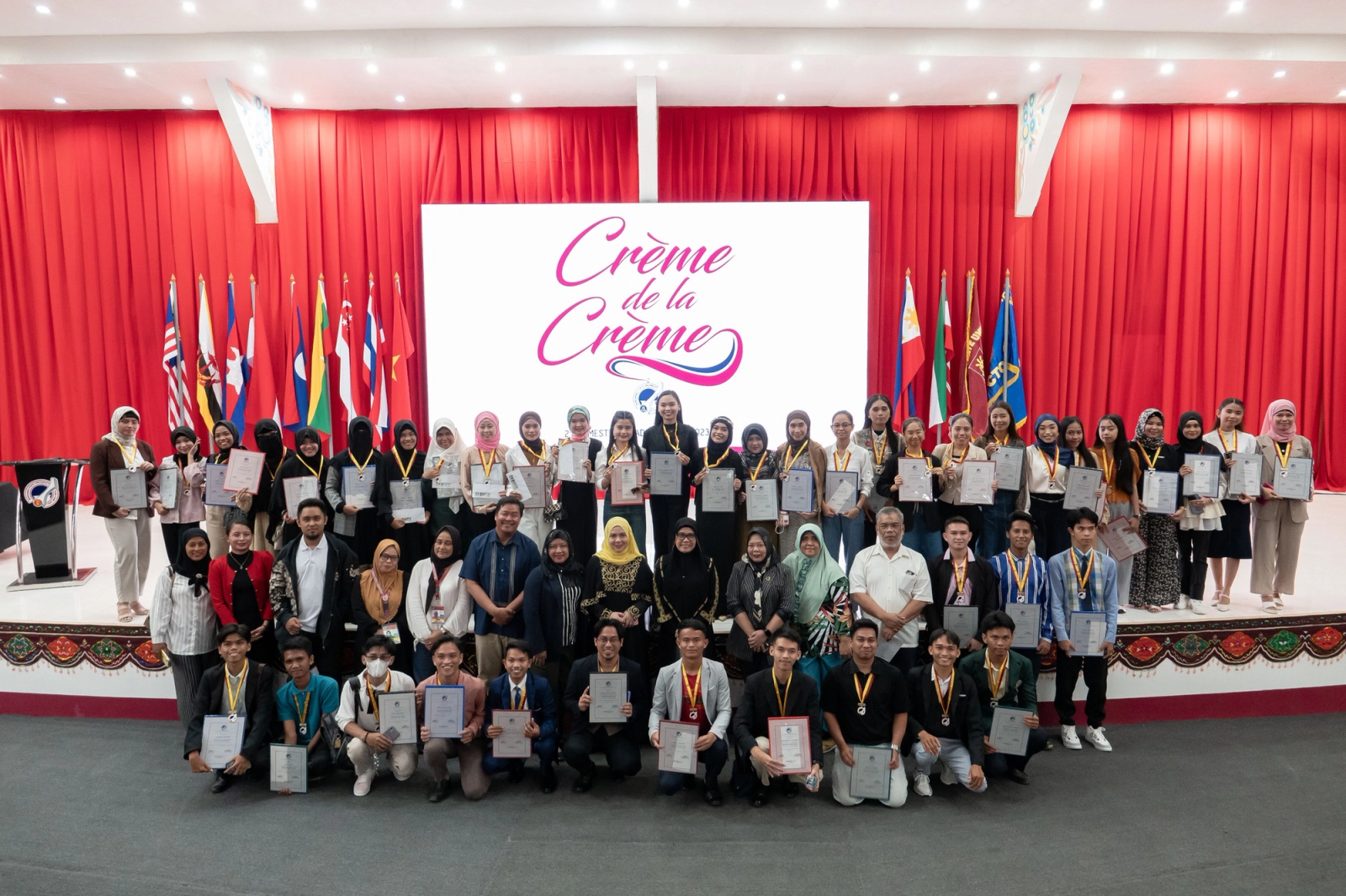 University Honors Chancellor's Listers in Crème de la Crème