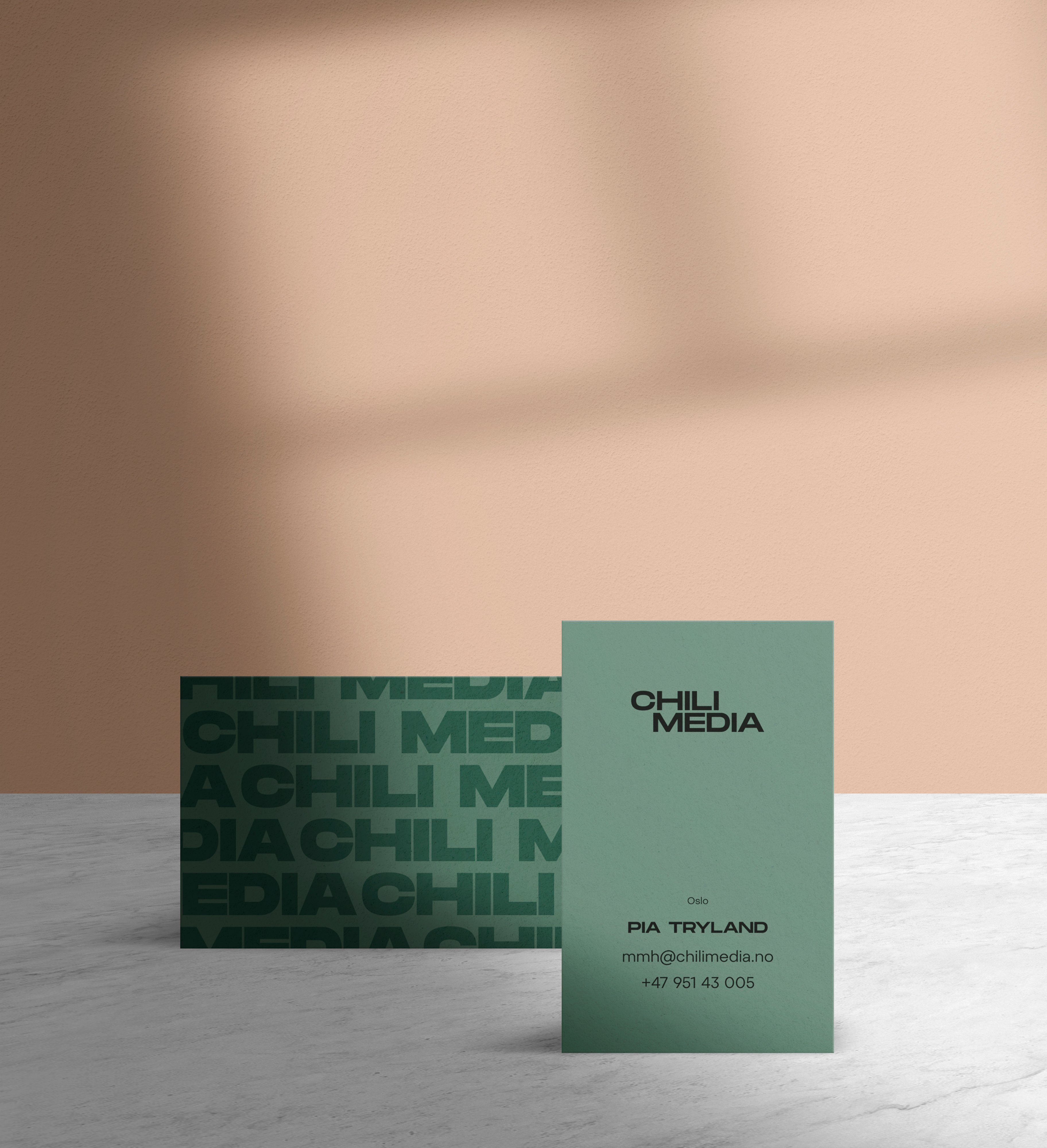 Eksempler på visittkort for Chili Media