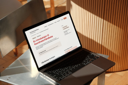 a page that says test deg selv on it