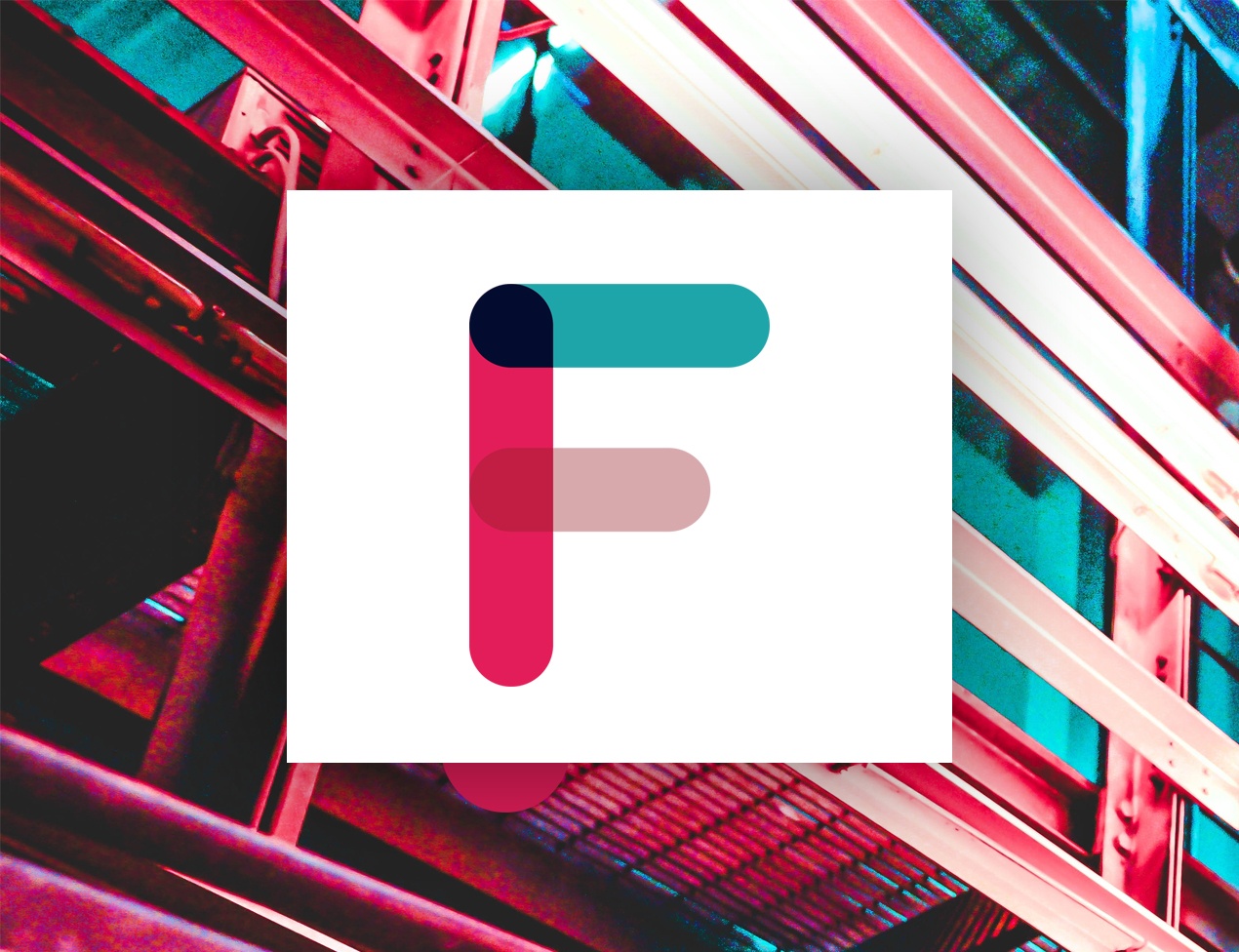 Frifond logoen "F" med en fargerik bakgrunn