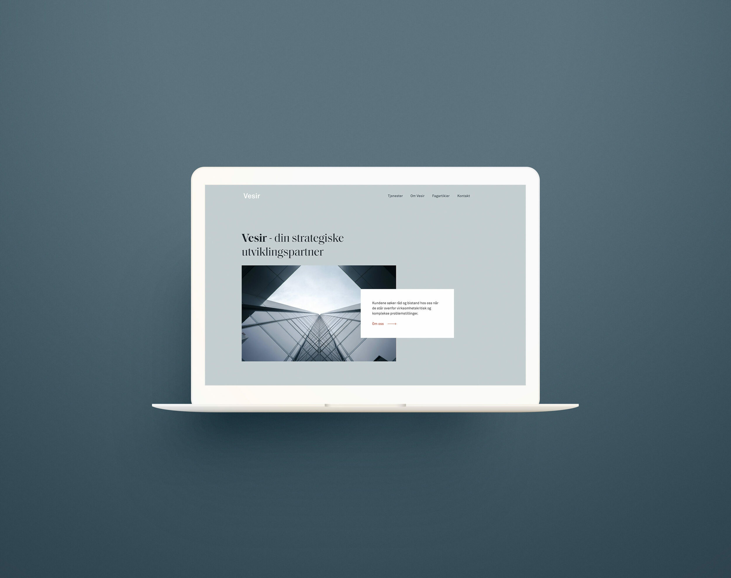 Screenshot av nettsiden til Vesir. Viser forsiden og teksten "Vesir – din strategiske partner"