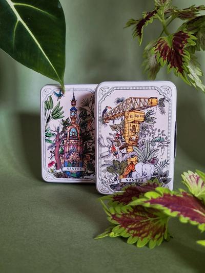 Lot de 2 boîtes pastilles - Tour LU et Grue Titan