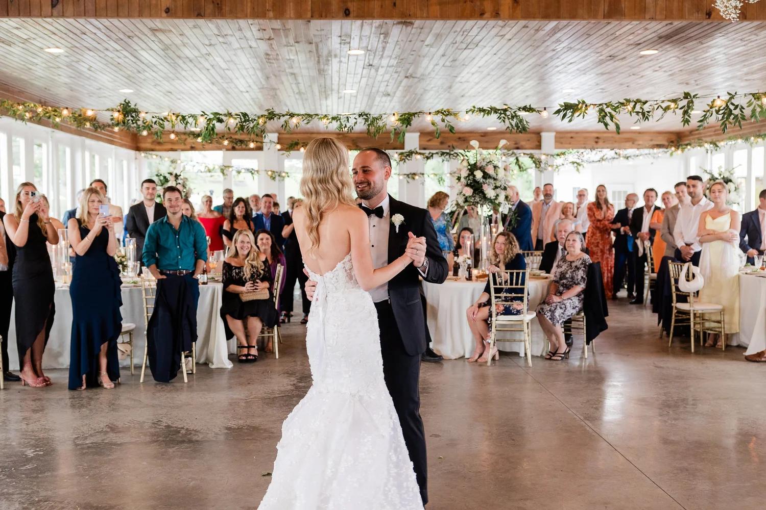 20 Modern First Dance Songs for an Unforgettable Wedding