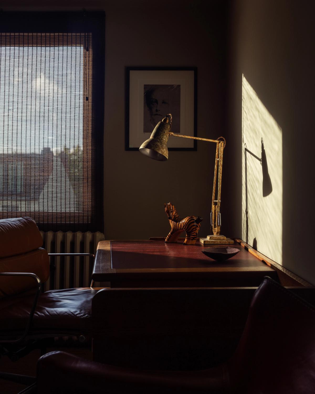 Le bureau dans la maison de Hollie Bowden, photographié à Londres, Royaume-Uni.