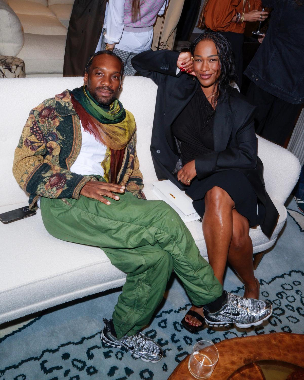 Porträt der Gäste bei der Eagle + Hodges Launch-Veranstaltung in London.