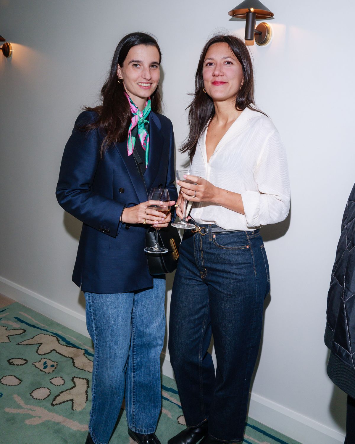 Porträt der Gäste bei der Eagle + Hodges Launch-Veranstaltung in London.