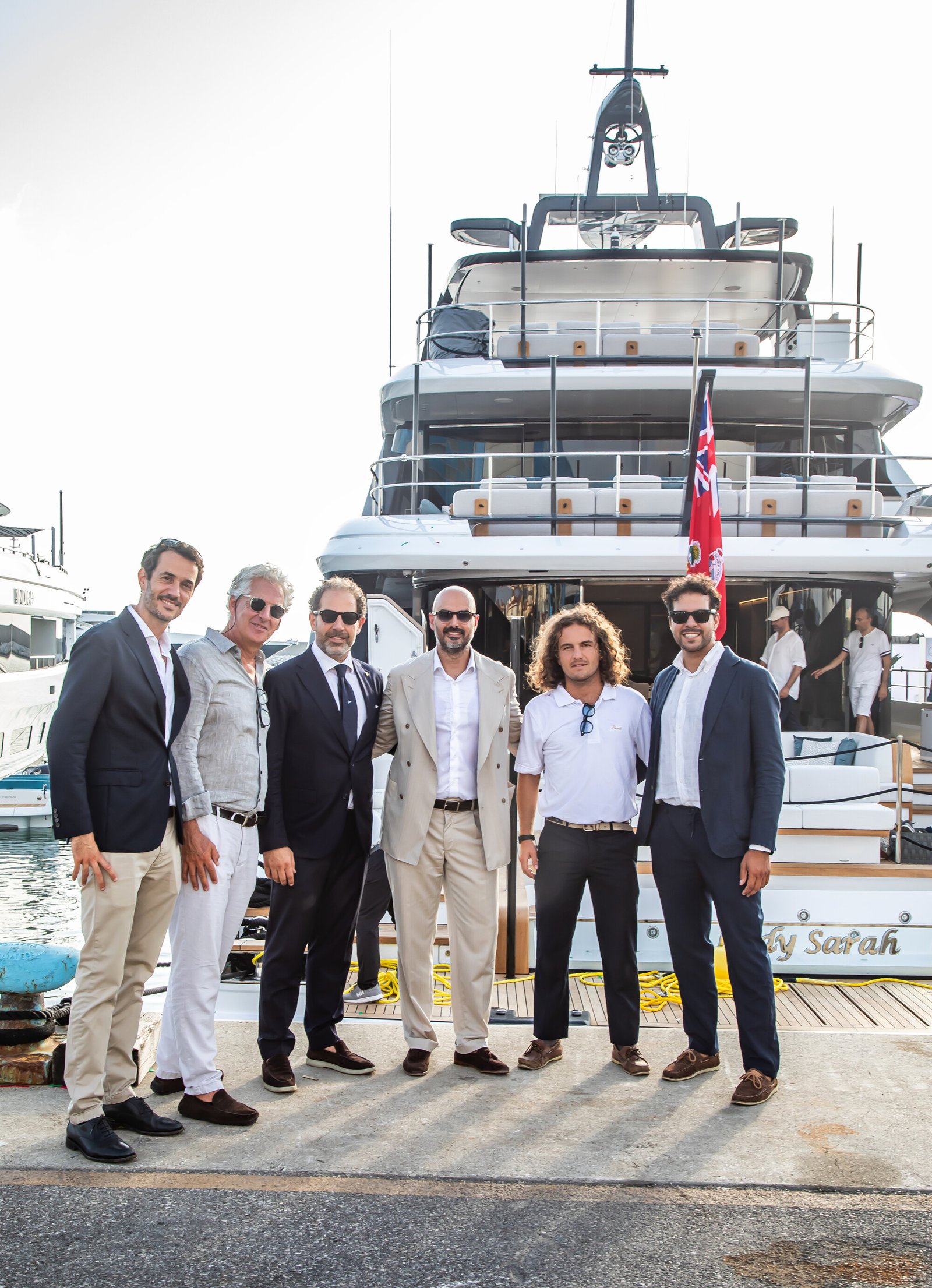 The project team with LADY SARAH at the Benetti yard