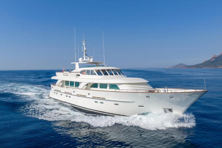 ORIZZONTE exterior, 30m Vahali Shipyards motor yacht for sale