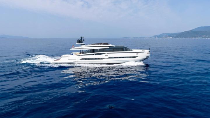 X ONE exterior, 30m Extra Yachts motor yacht for sale