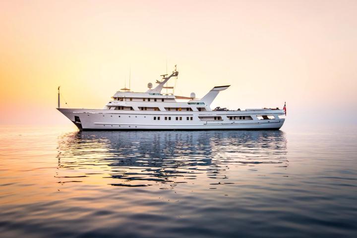 ESMERALDA exterior, 62m Codecasa motor yacht for sale