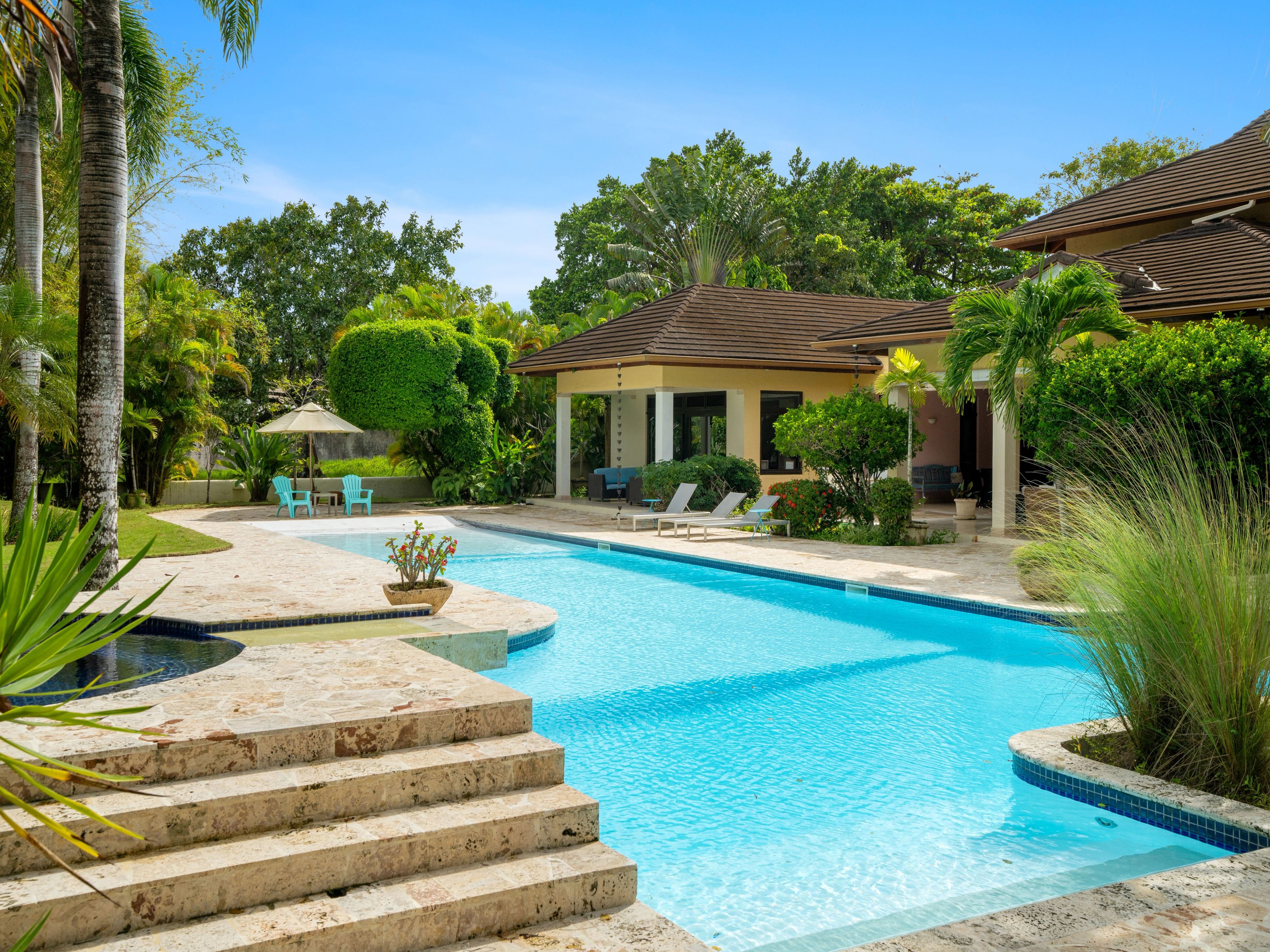 Luxury villa in Sea Horse Ranch, 6 bedrooms, Dominican Republic