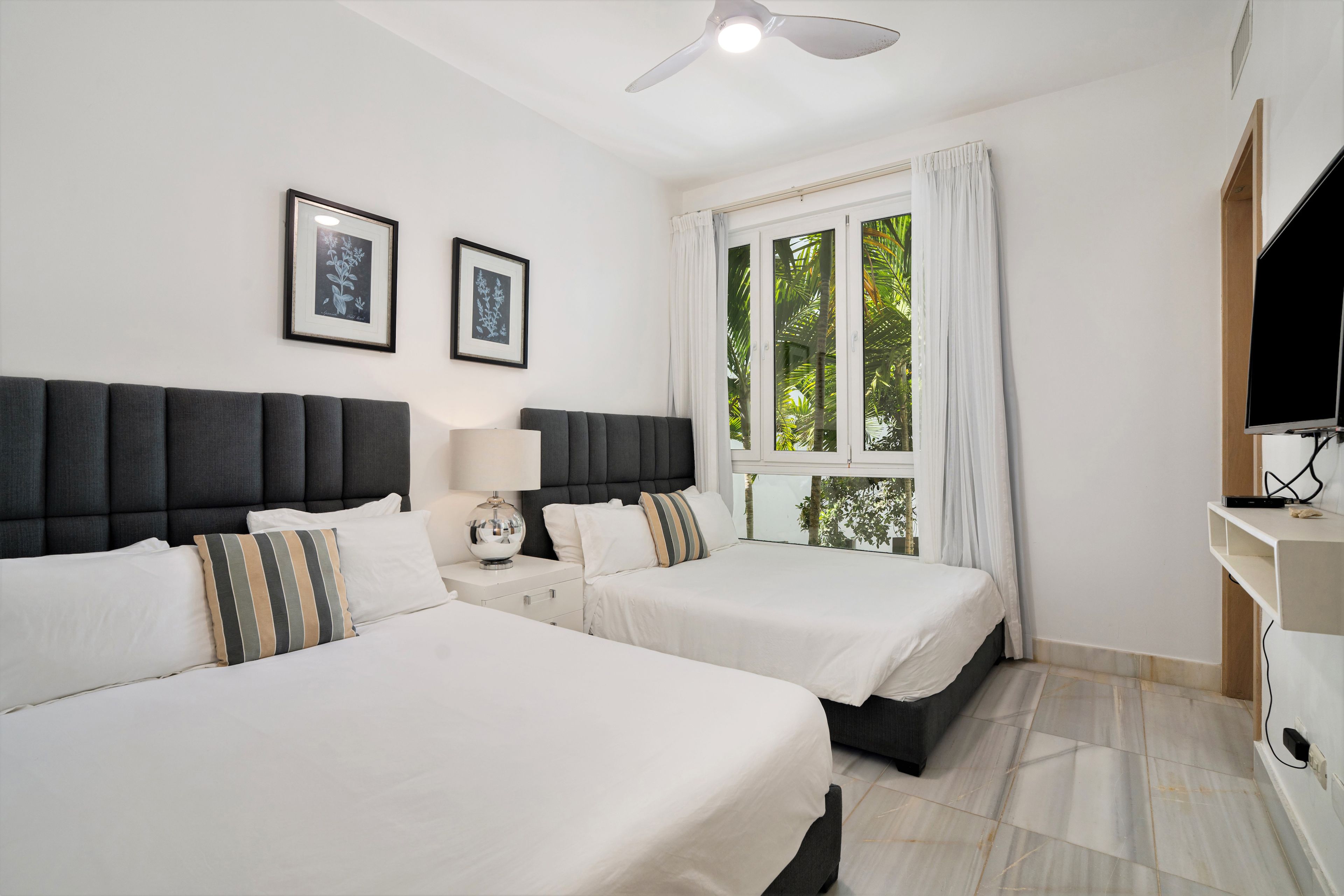 3 bedrooms with terrace access at Seawinds condo