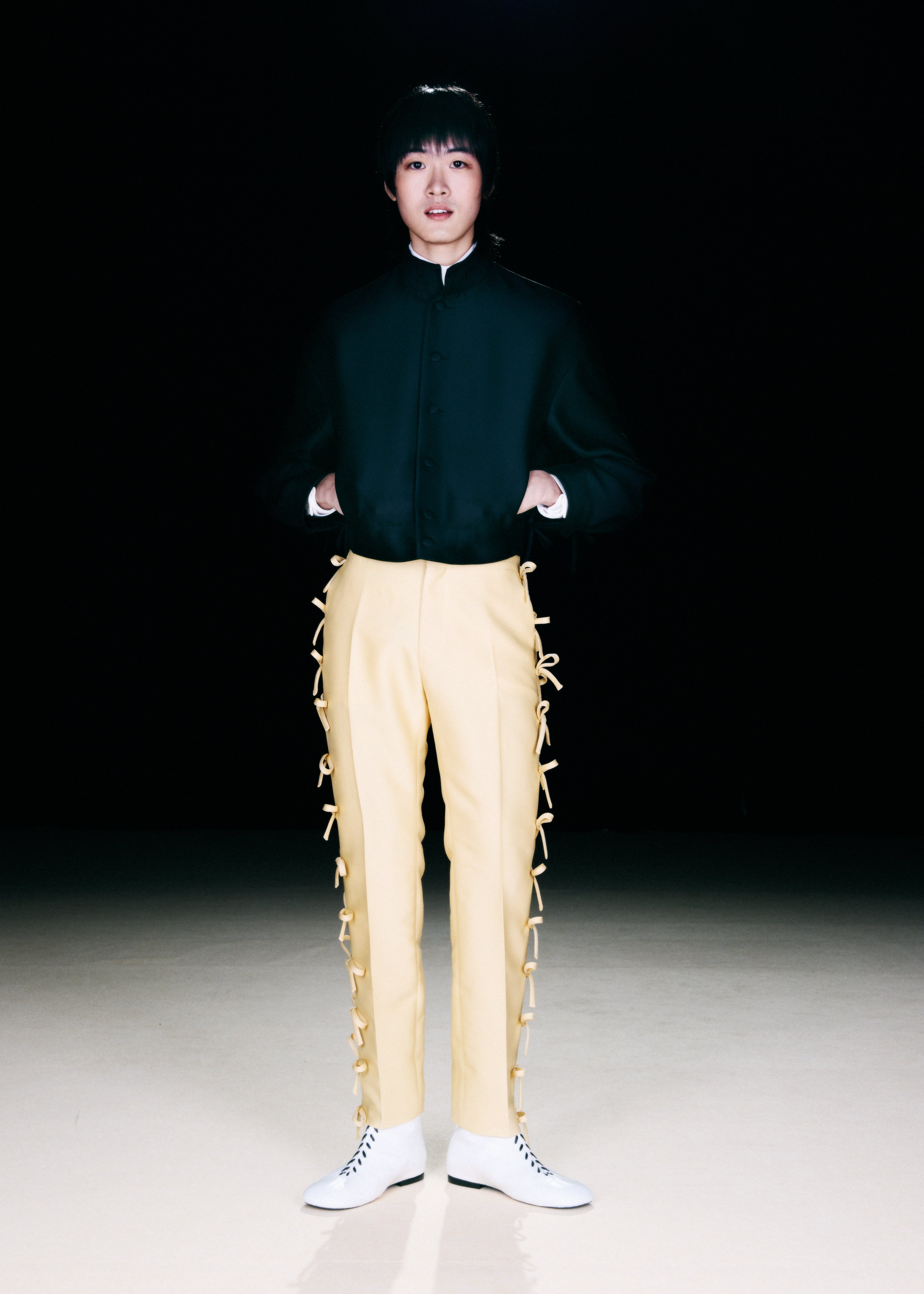 Look 3 of HANDS