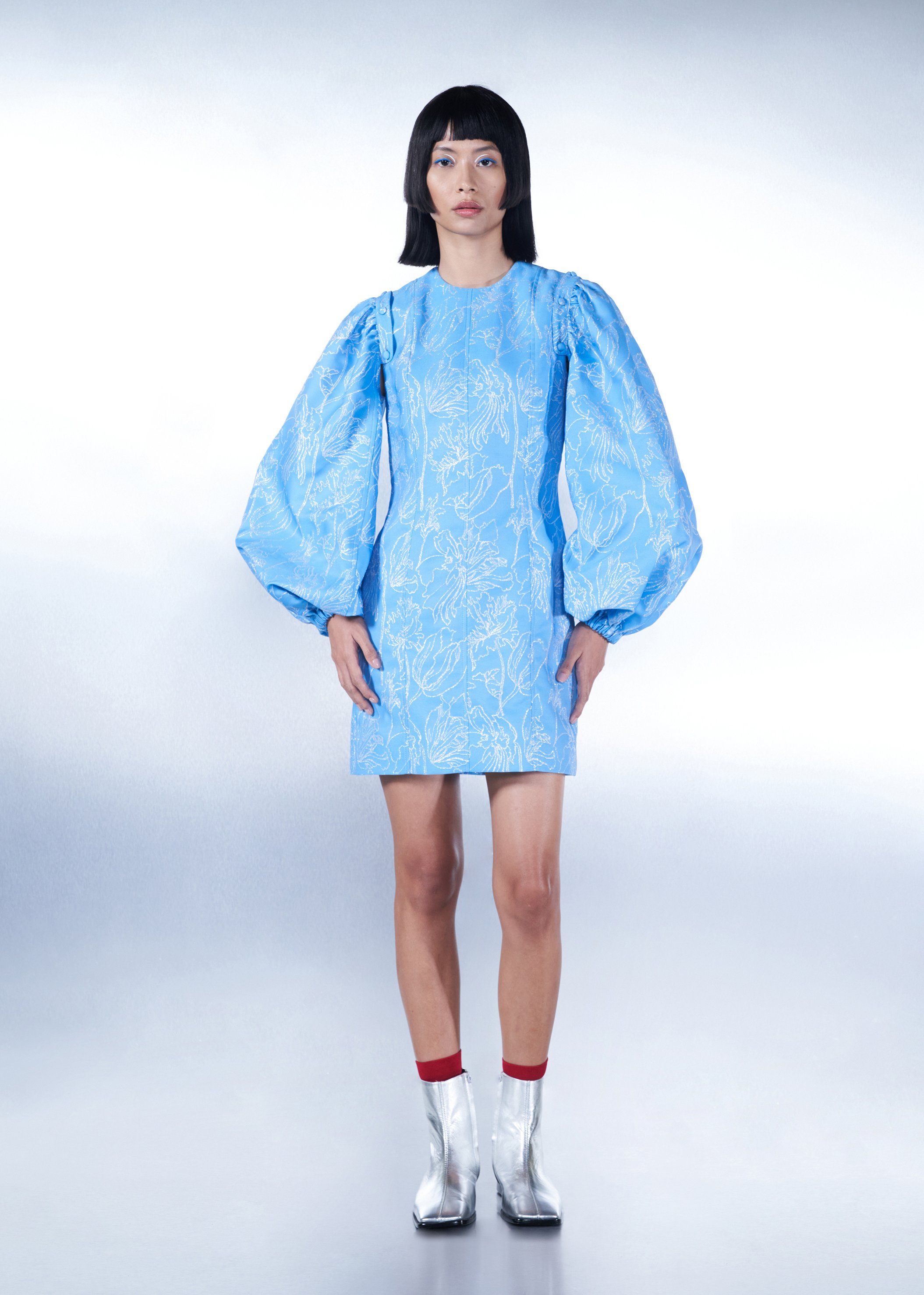 Look 6 of FEVER