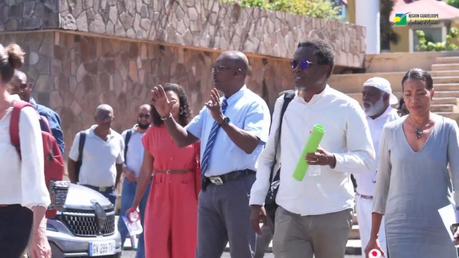 Rentrée politique en Guadeloupe : Ary Chalus déjà sur le terrain à Saint-Claude