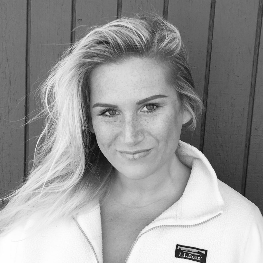 Natalie Hahn - Director of Fine Gardening at Mom's Design Build