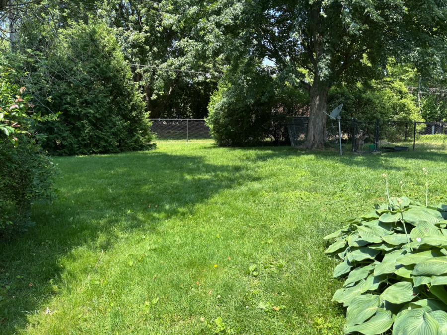 Center Grove: Single Family 3 Bedroom, 2.5 Bath Home - Coming 7/15/26