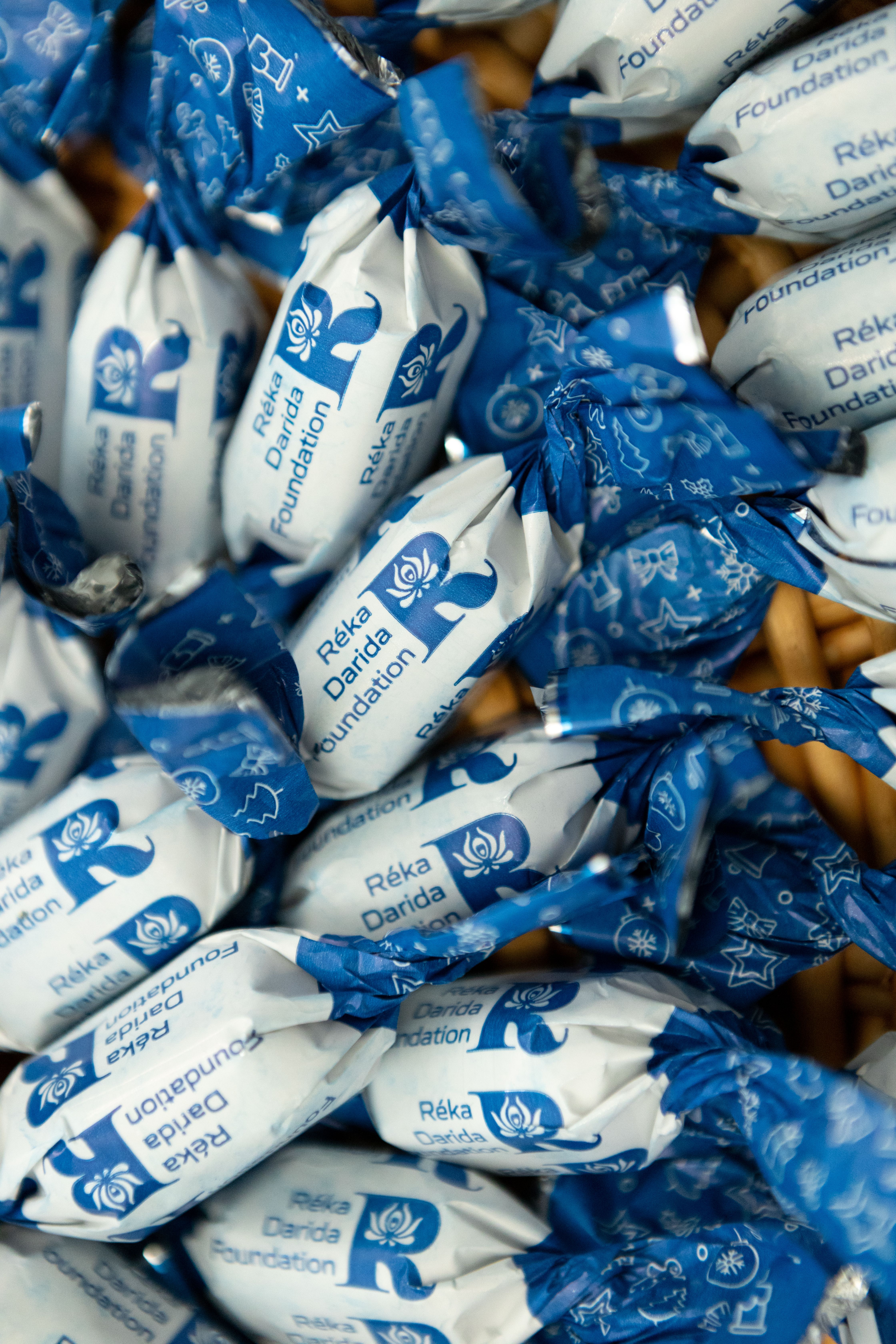 reka darida foundation logo on chocolates