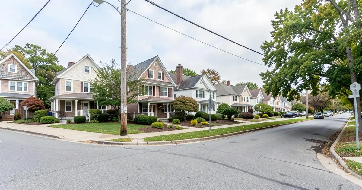Detached homes on a residential street near the Belt Parkway in Springfield Gardens, Queens, NY