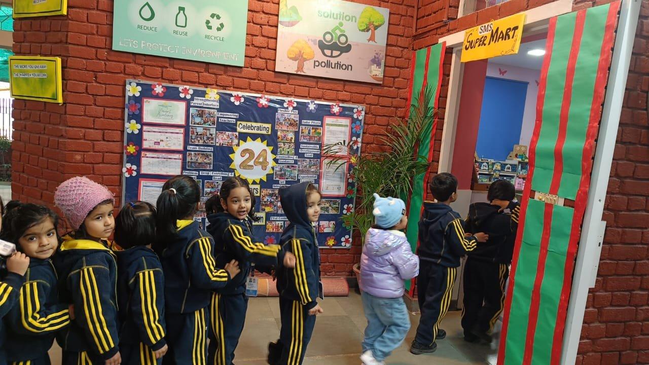 Supermarket Exploration: Experiential Learning Delight — event photograph 2