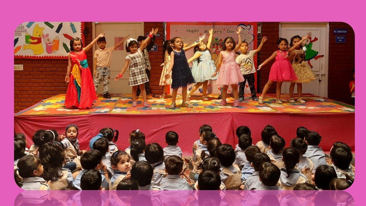 Mother’s Day Celebrations — event photograph 6