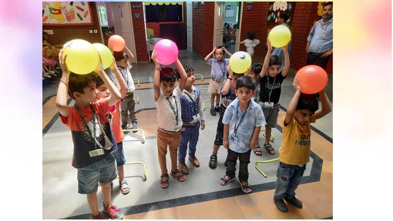 SCHOOL’S OUT PARTY — event photograph 4