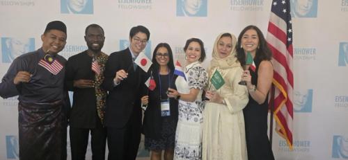 Komal Dadlani, cofundadora y CEO de Lab4U, recibió beca Eisenhower Fellowships convirtiéndose en una de los 23 líderes globales 2026