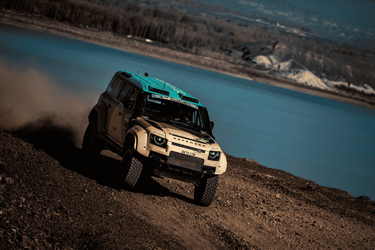 DEFENDER RALLY TRIUNFA EN ARGENTINA CON SUS TRES VEHÍCULOS COMPLETANDO EL DESAFÍO RUTA 40