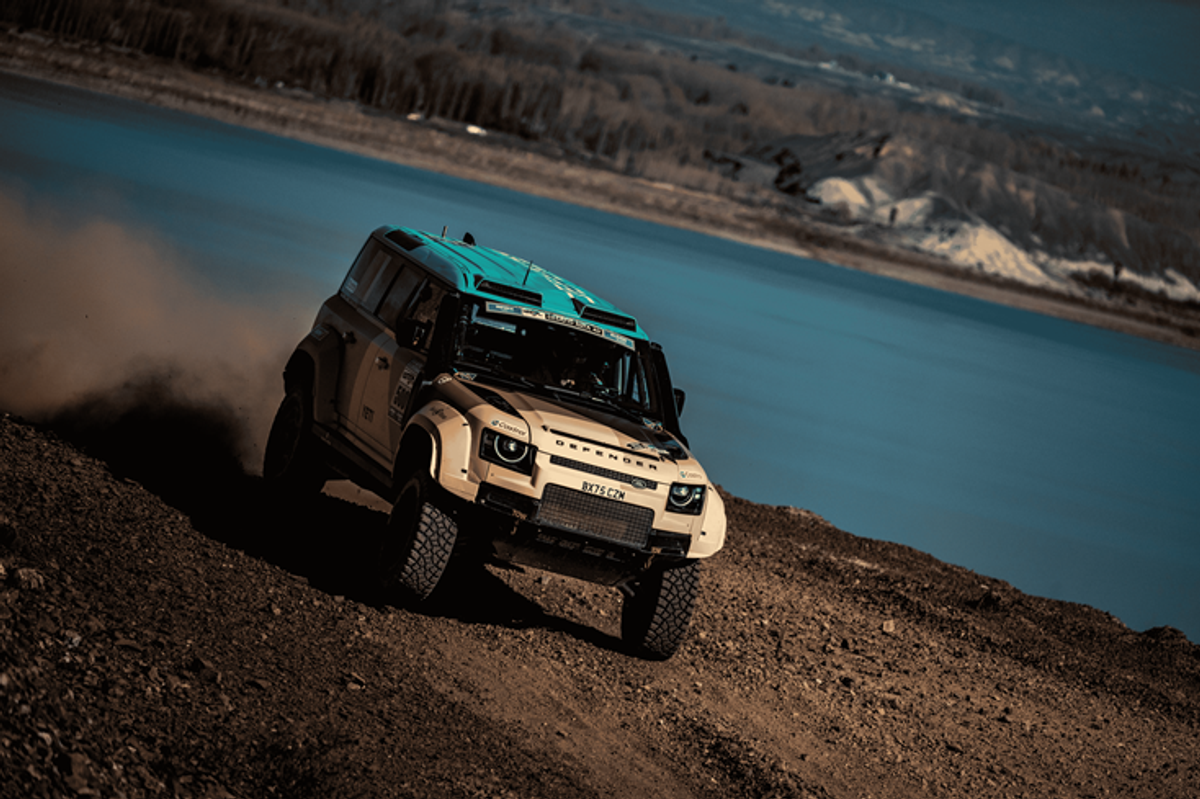 DEFENDER RALLY TRIUNFA EN ARGENTINA CON SUS TRES VEHÍCULOS COMPLETANDO EL DESAFÍO RUTA 40