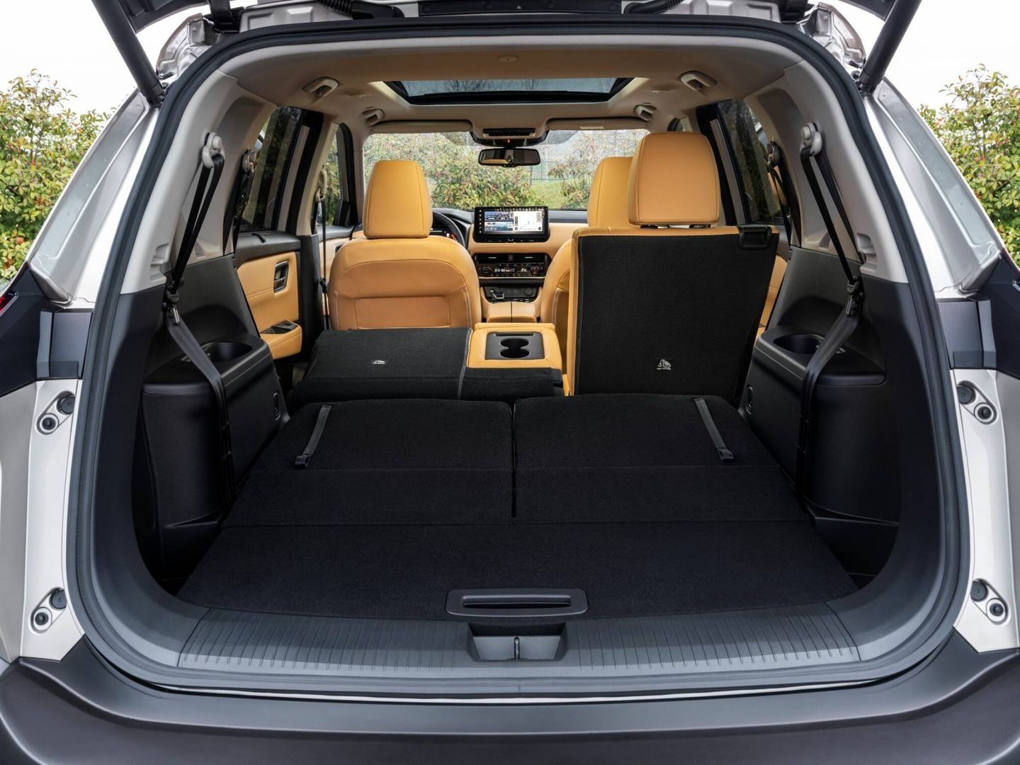 214 CV con tecnología híbrida