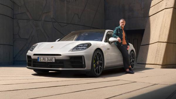 Porsche Panamera 4 E-Hybrid