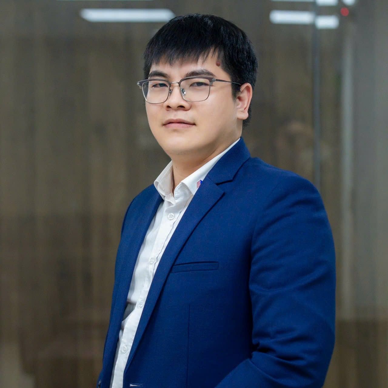 HOÀNG QUỐC TUẤN