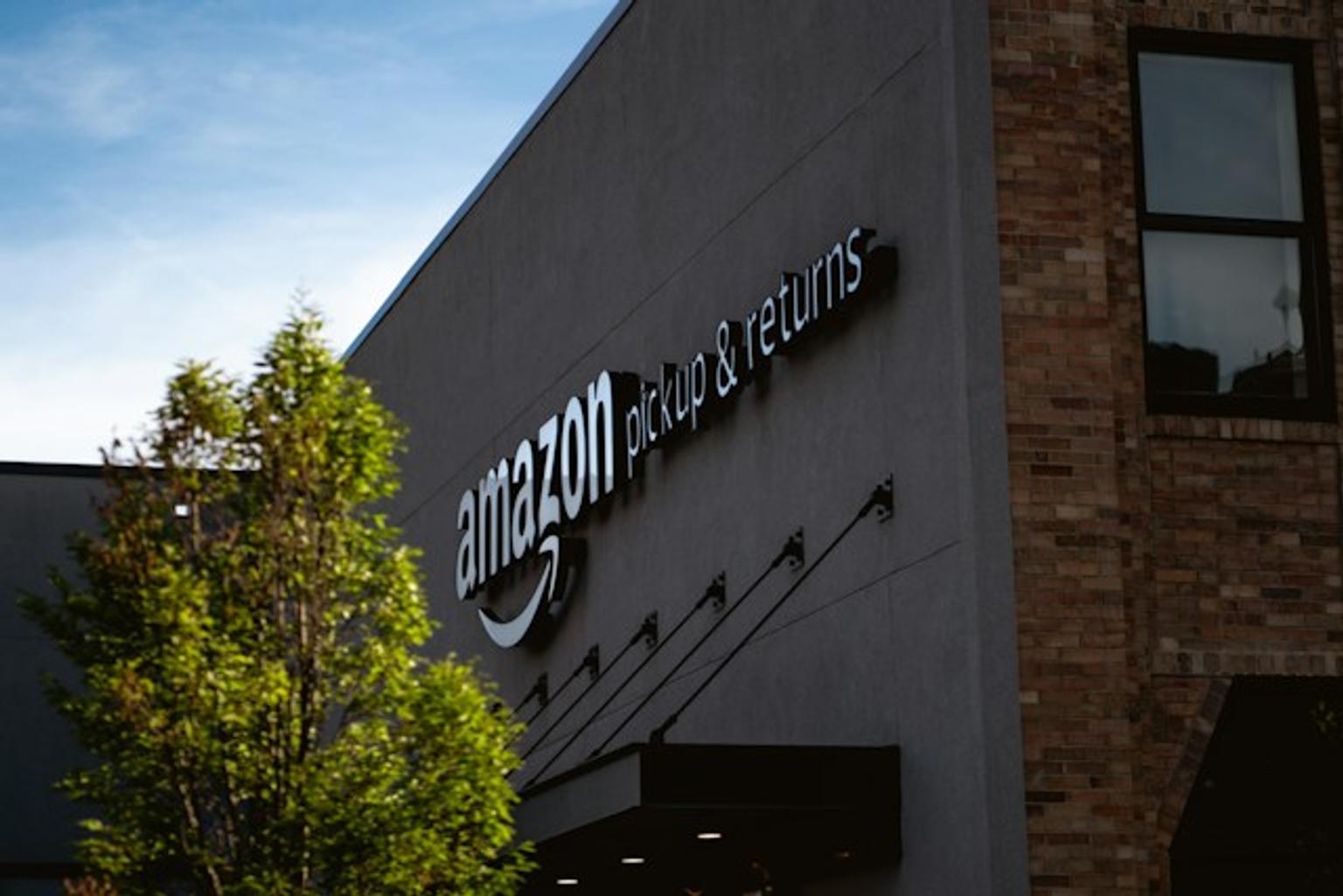 Image of a facade of an Amazon pickup & returns center