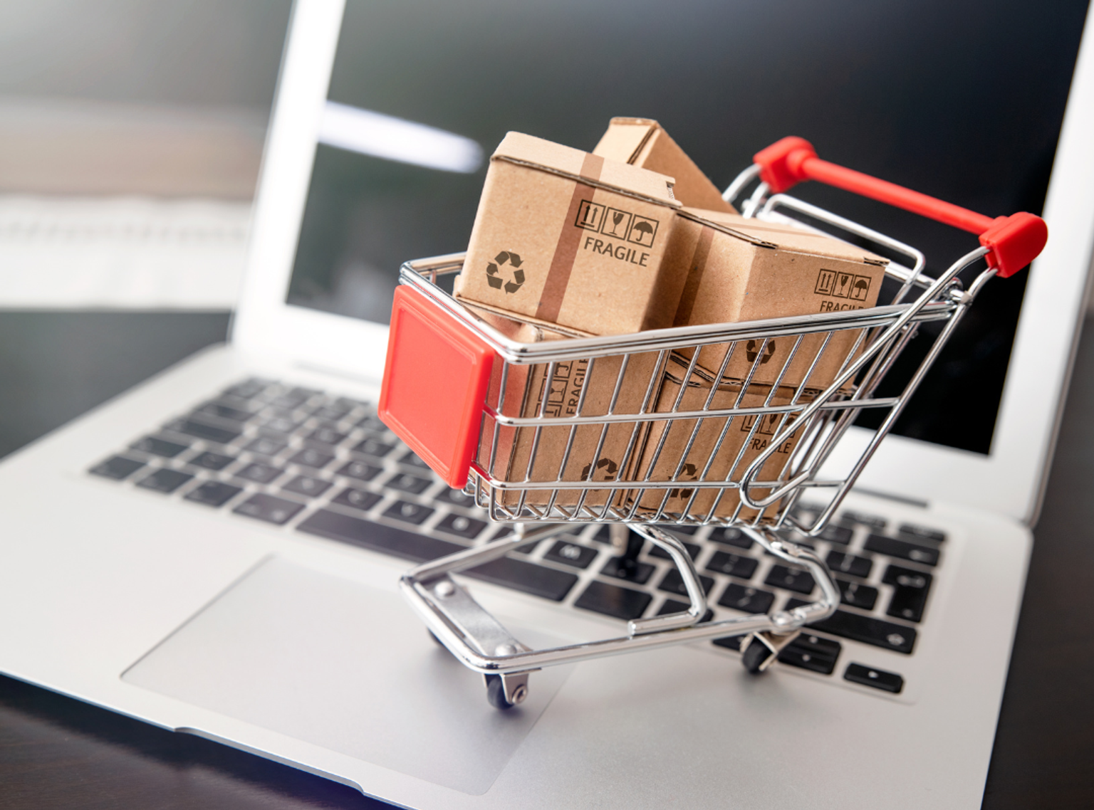 Private Label vs. Amazon FBA Business: Which One to Start?