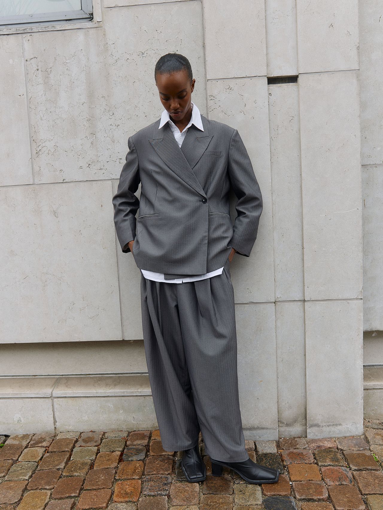 AU look16