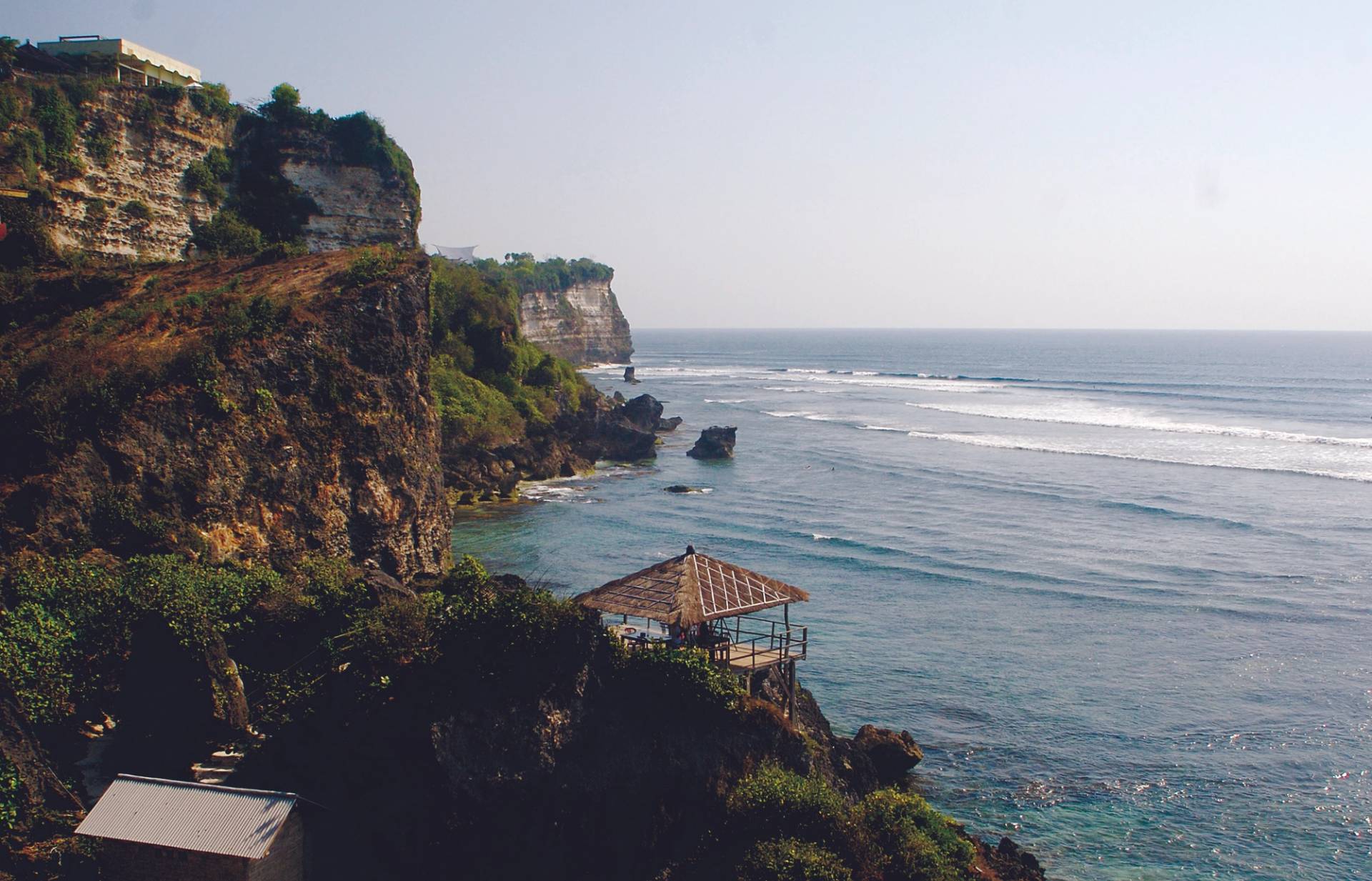 Uluwatu by Dan Haylock