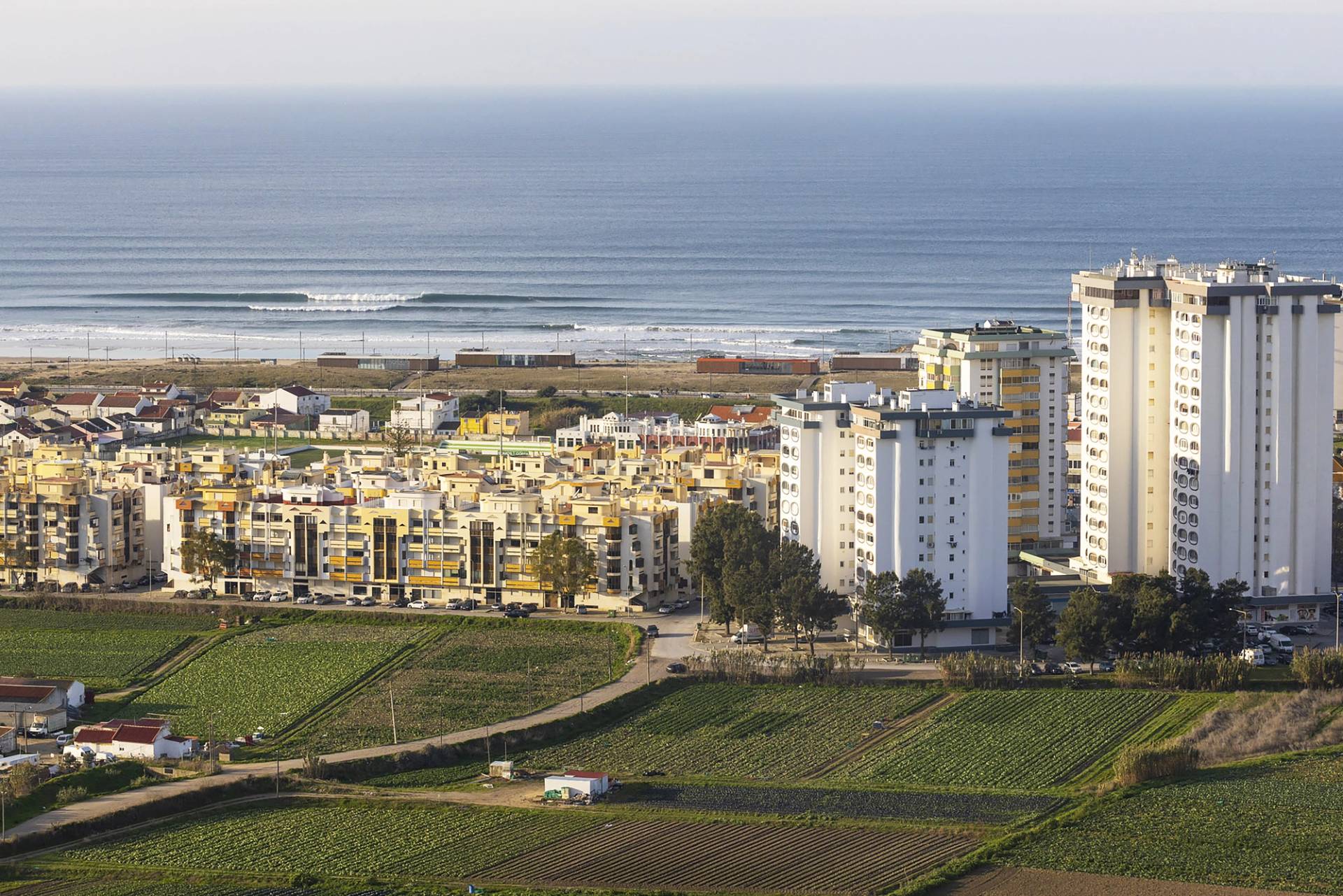 Costa Caparica by Ricardo Bravo